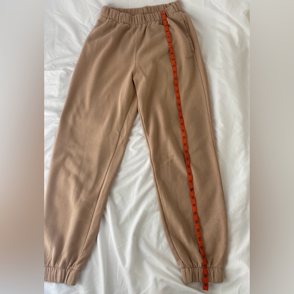 Hollister Women’s Beige Ultra High Rise Joggers, Size S - Picture 4 of 6